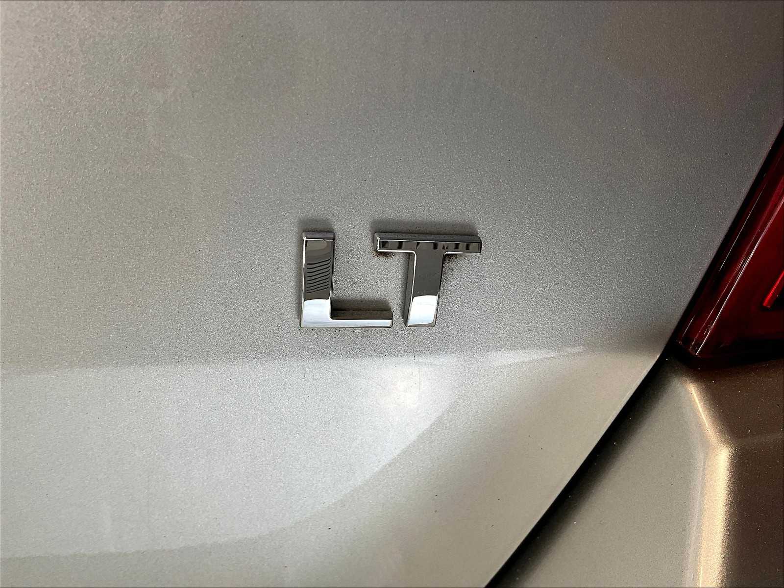 2019 Chevrolet Trax LT photo 30