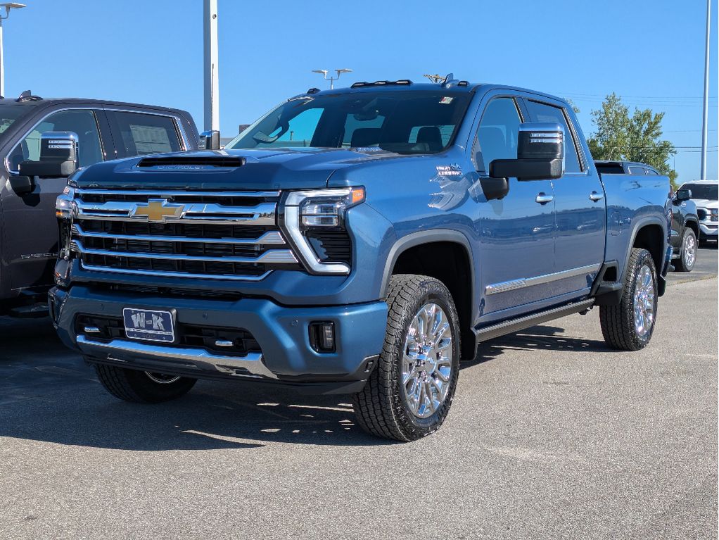 2025 Chevrolet Silverado 2500HD High Country's photo