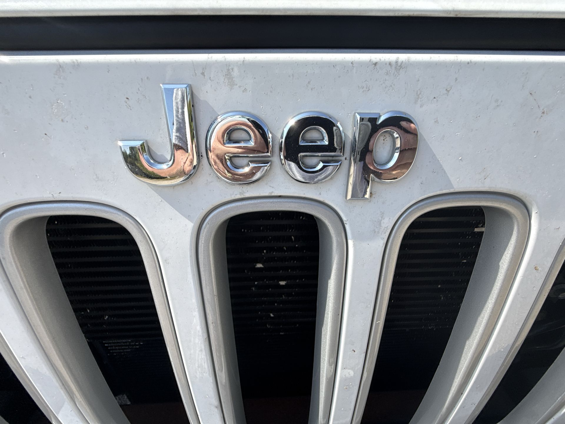 2017 Jeep Wrangler Unlimited Sahara photo 16