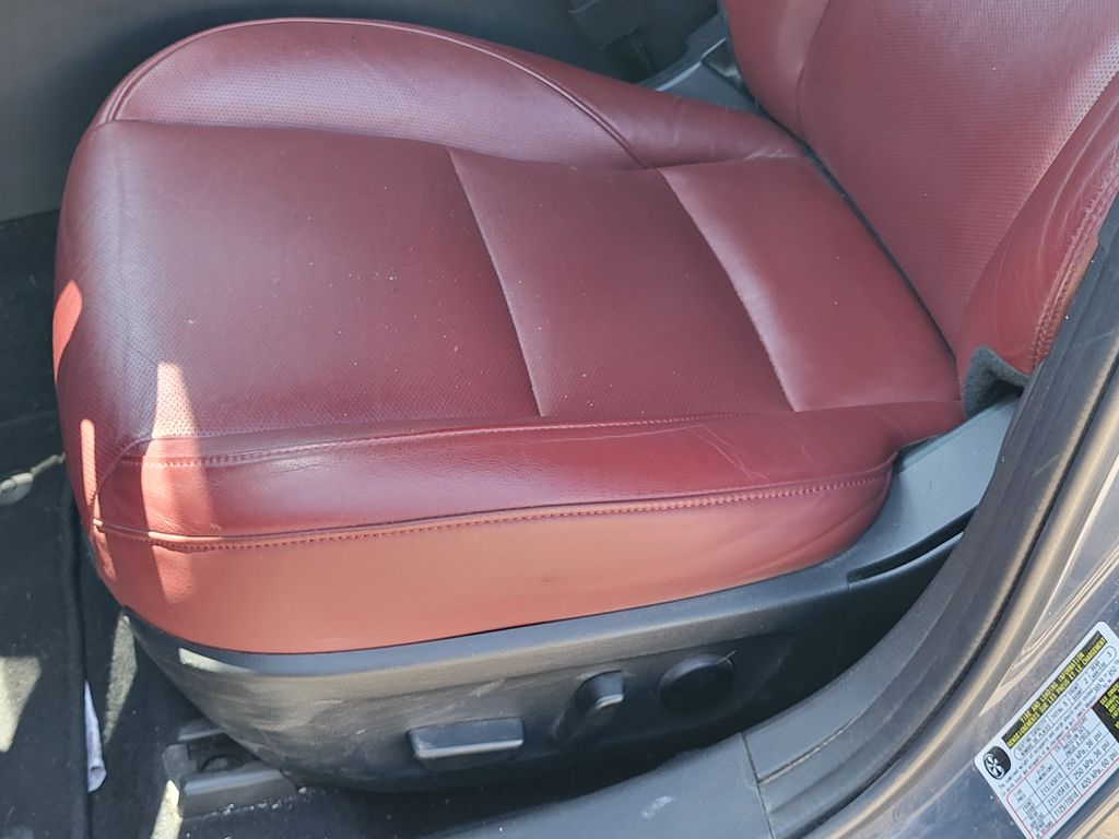 2022 Mazda Mazda3 Hatchback Carbon photo 17
