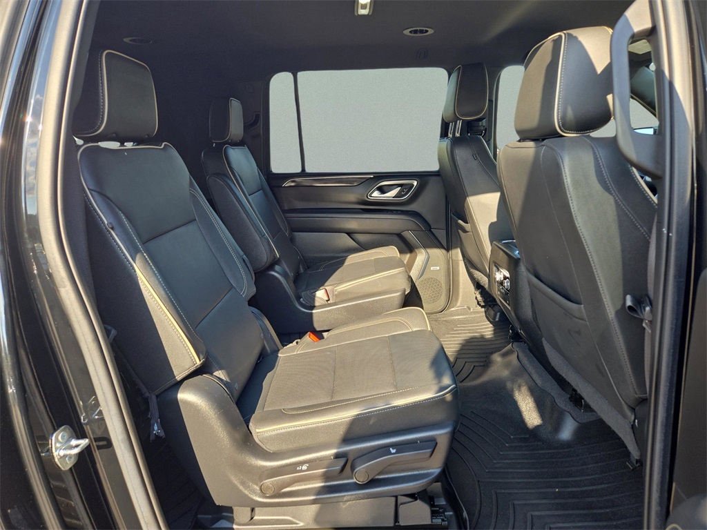 2022 Gmc Yukon XL SLT photo 18