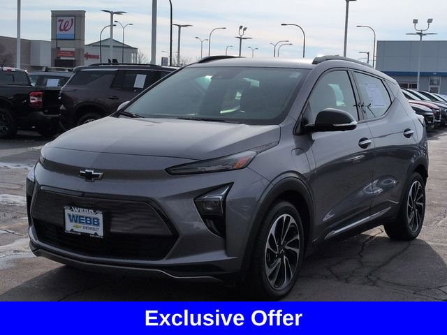 Used 2023 Chevrolet Bolt EUV Premier with VIN 1G1FZ6S00P4125477 for sale in Oak Lawn, IL