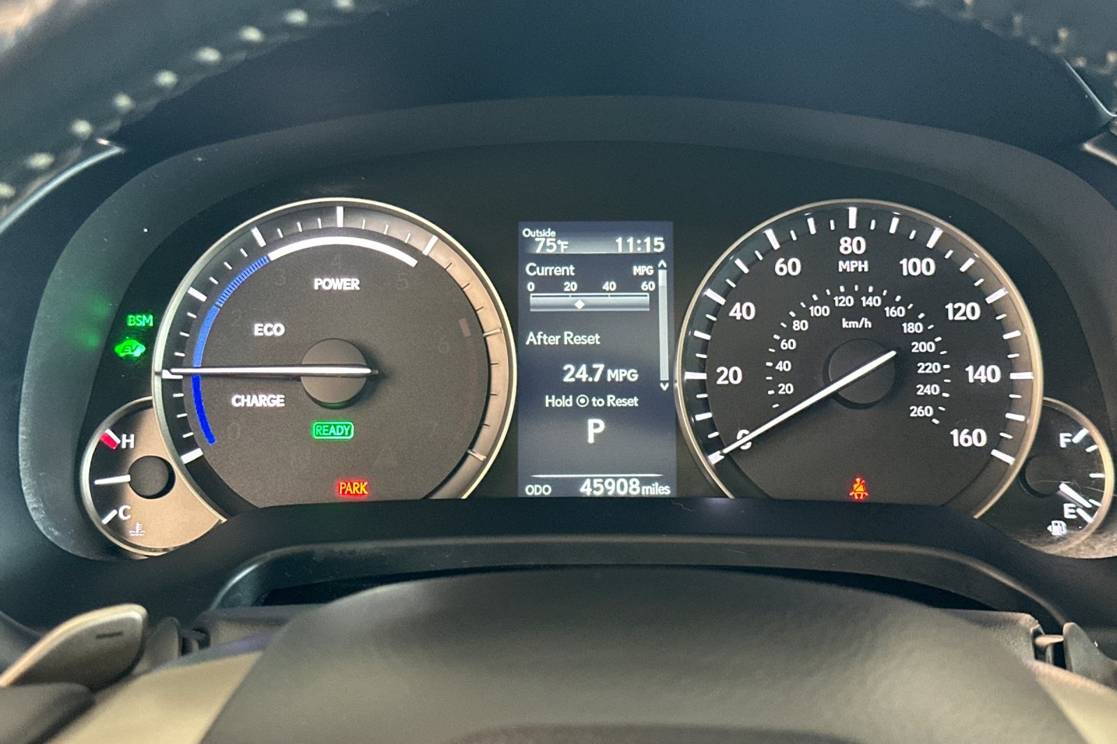 2022 Lexus RX 450h AWD photo 18