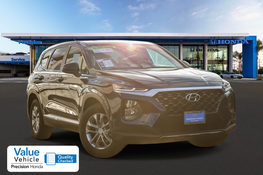 2020 Hyundai Santa Fe SE's photo