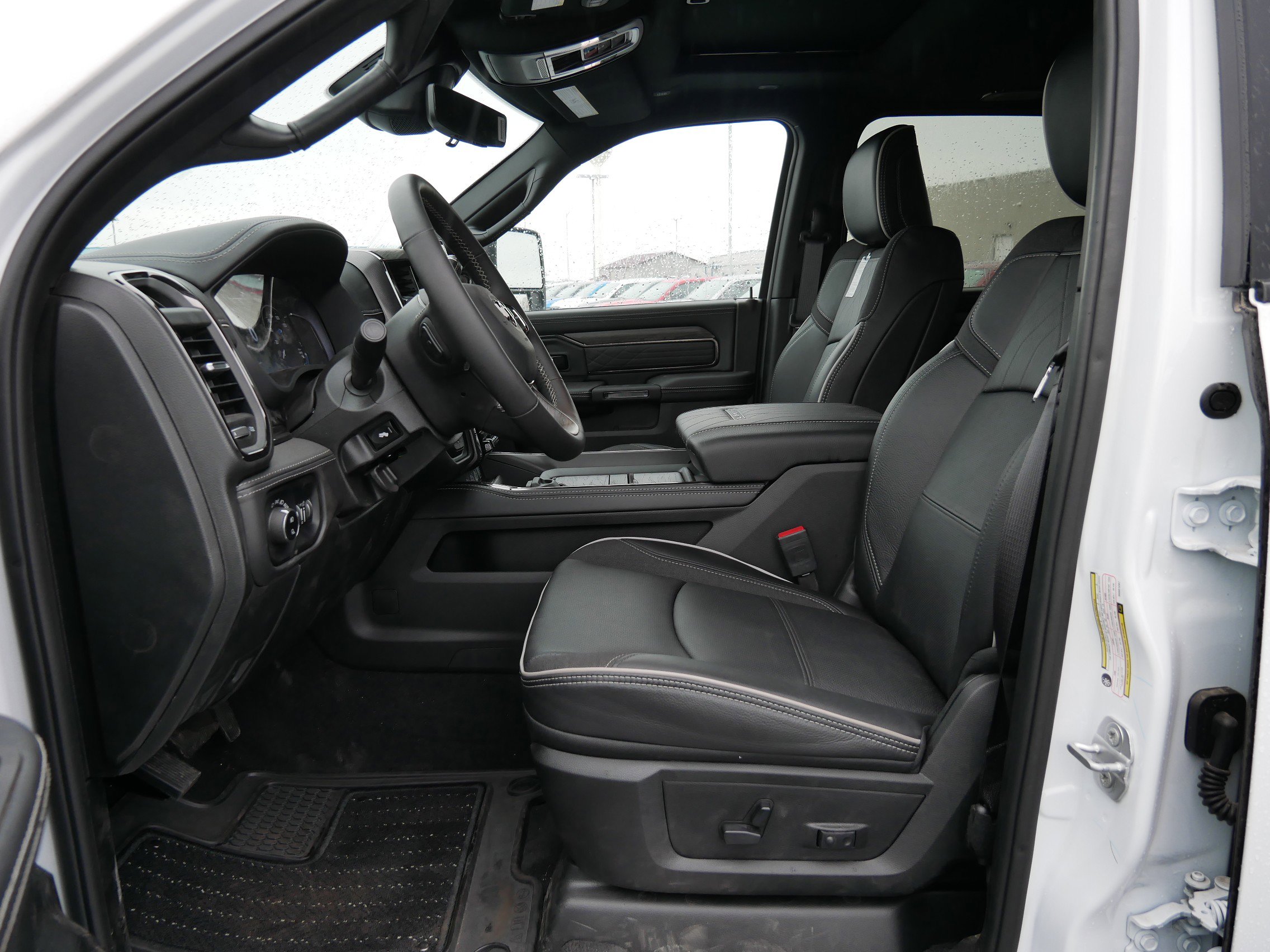 2025 Ram 2500 Limited photo 6