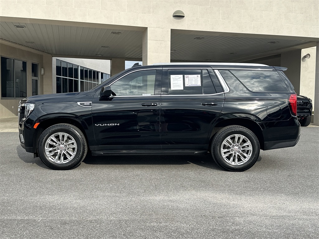 2021 Gmc Yukon SLE photo 4