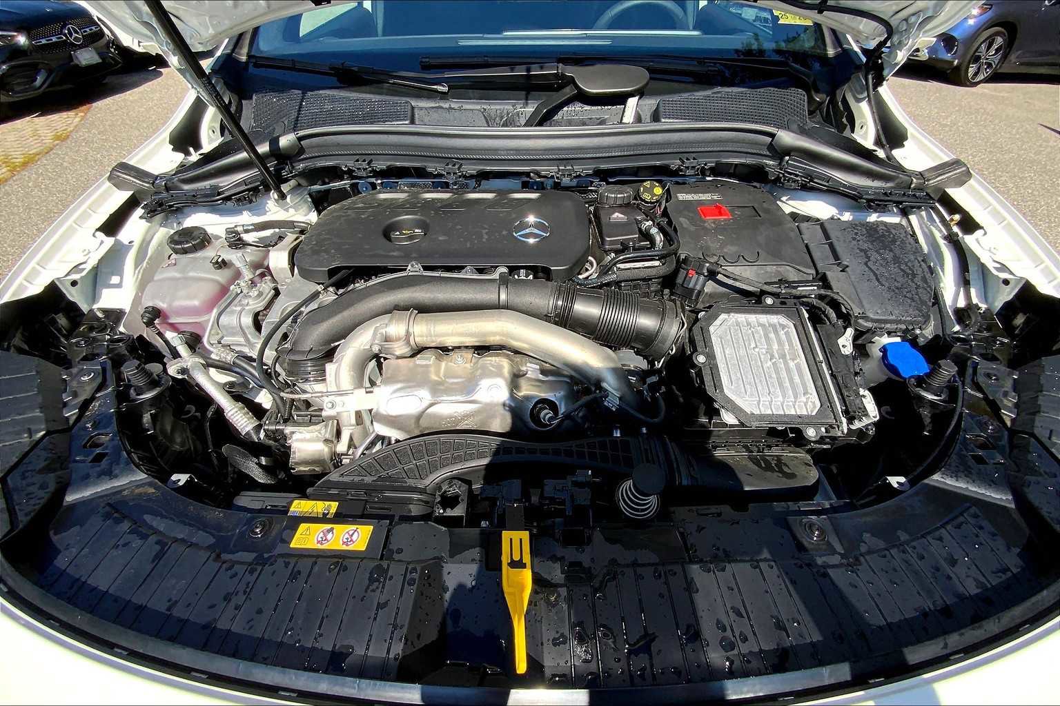 2026 Mercedes Benz GLA 250 4MATIC photo 16