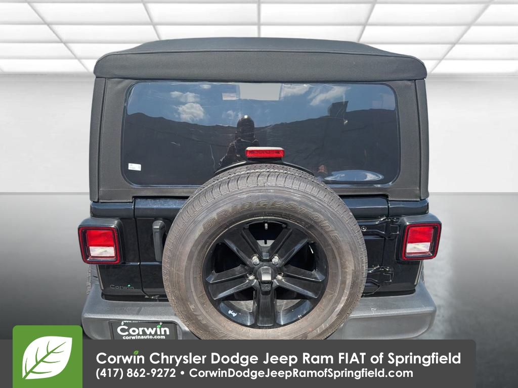 2022 Jeep Wrangler Unlimited Sport Altitude photo 3