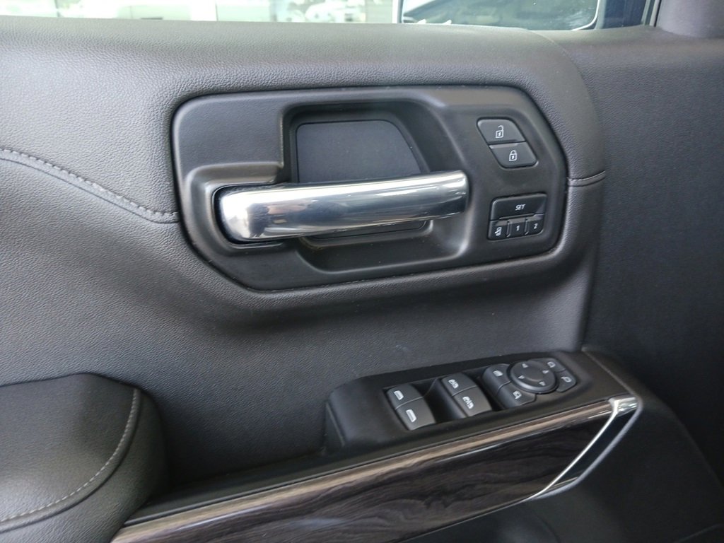 2022 Chevrolet Silverado 1500 LTZ photo 10