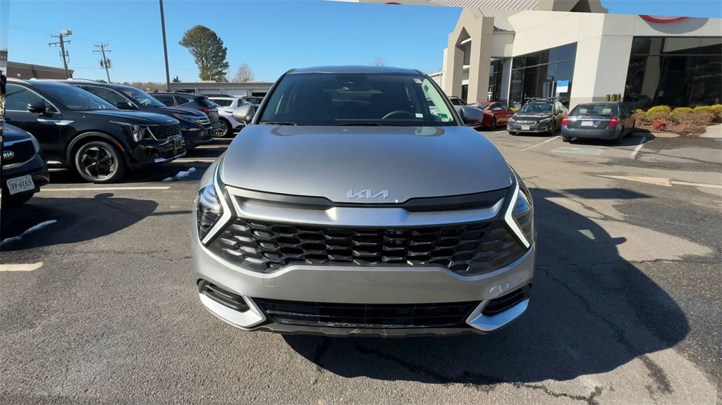 2025 Kia Sportage Hybrid LX photo 3