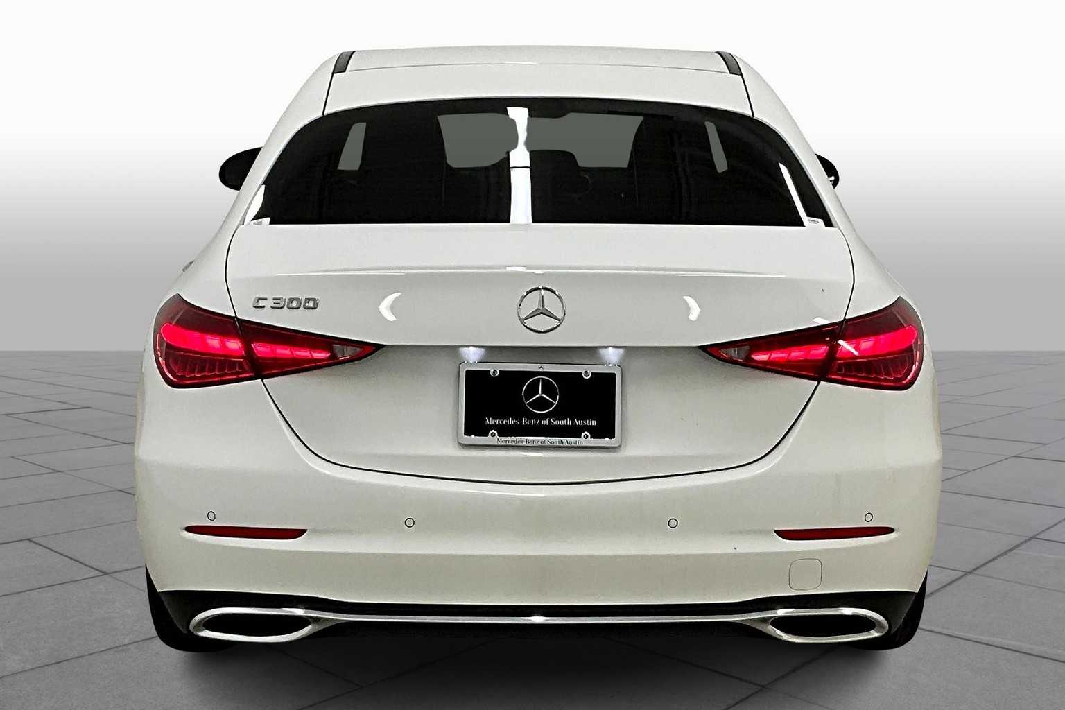 2025 Mercedes Benz C 300 photo 4