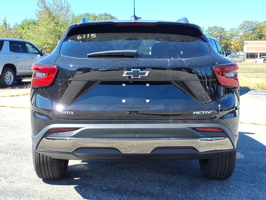 2025 Chevrolet Trax ACTIV photo 4