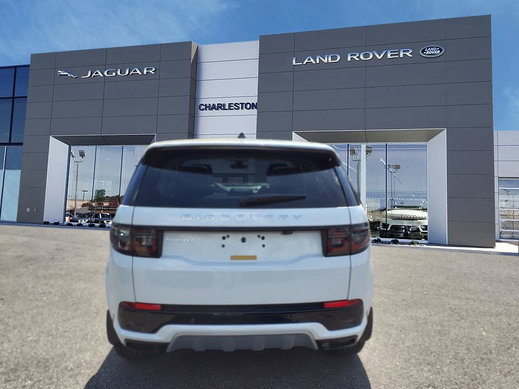 2025 Land Rover Discovery Sport S photo 4