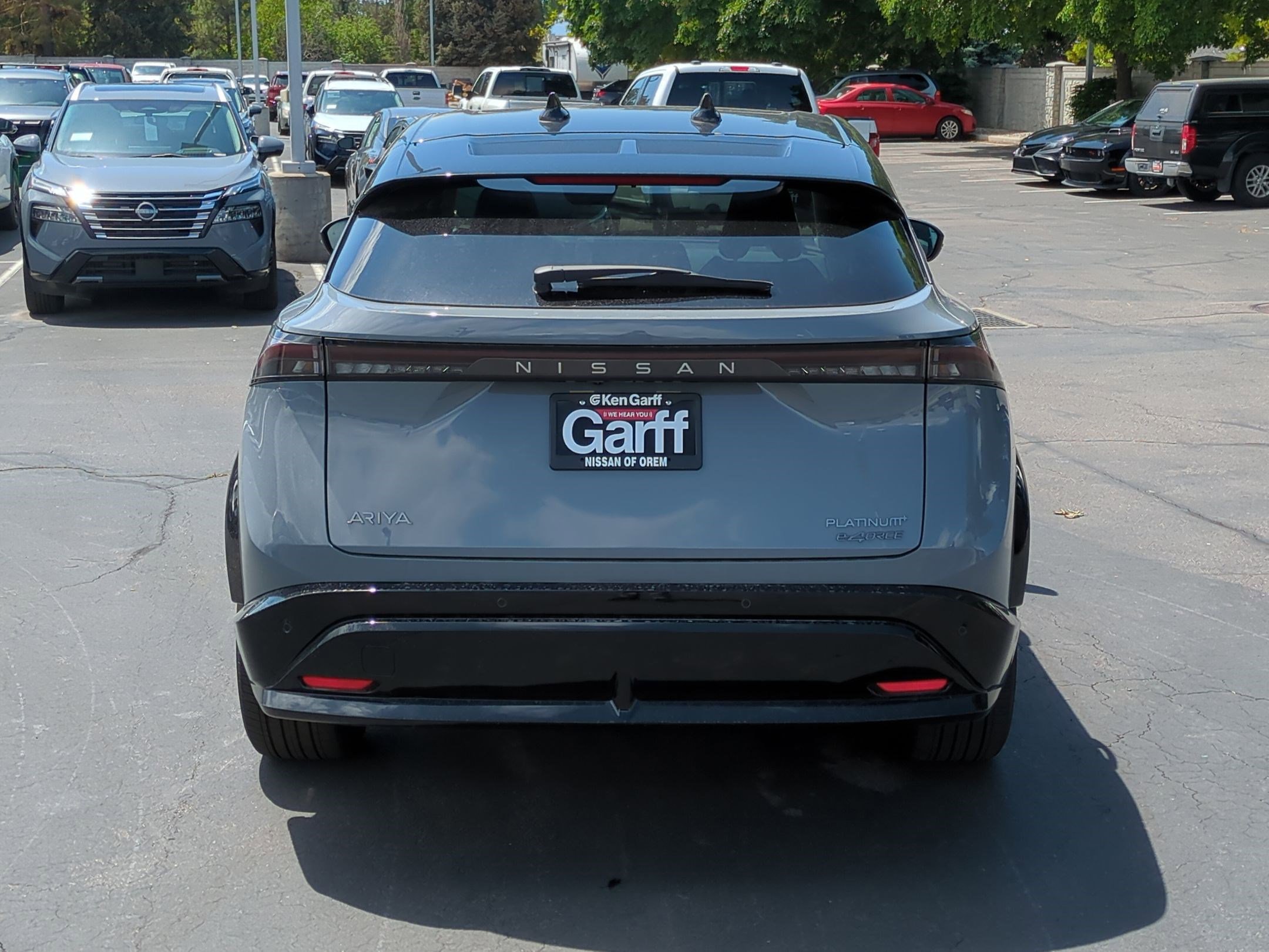 2025 Nissan ARIYA Platinum e-4ORCE photo 4