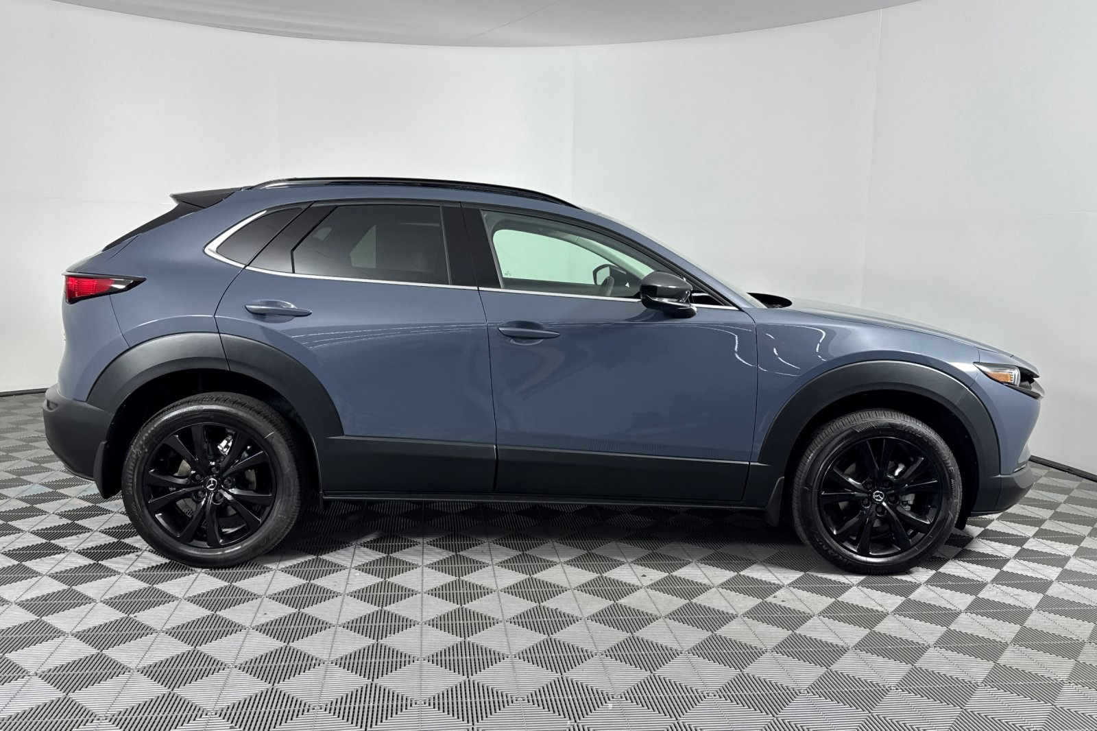 2025 Mazda CX-30 2.5 Turbo Premium Plus photo 3