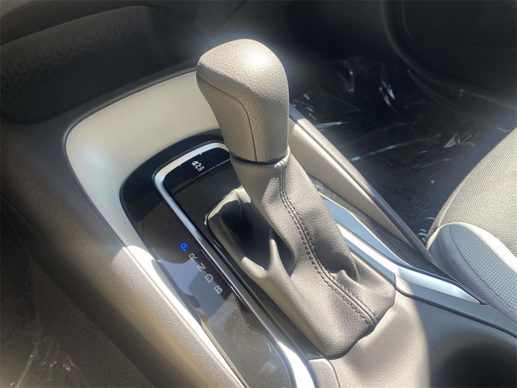 2026 Toyota Corolla LE photo 28