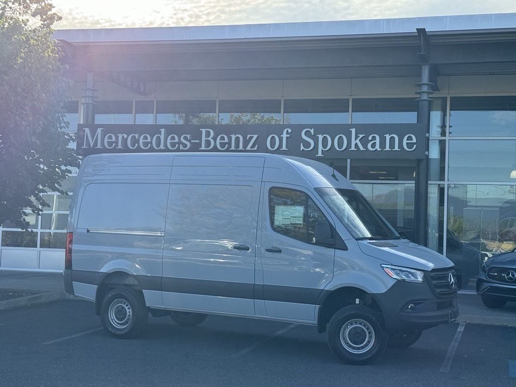 2025 Mercedes-Benz Sprinter Cargo Van Base's photo