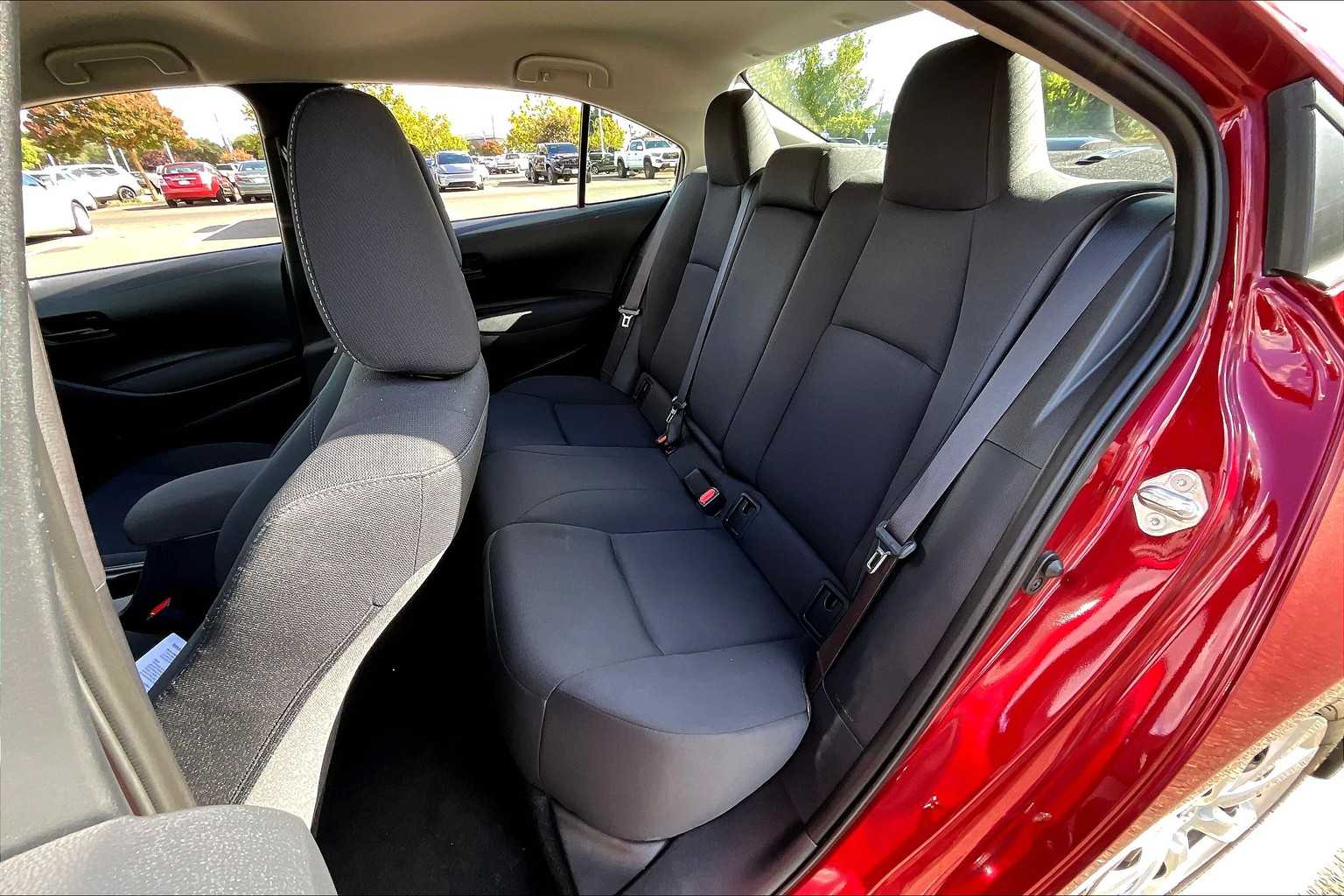 2024 Toyota Corolla LE photo 20
