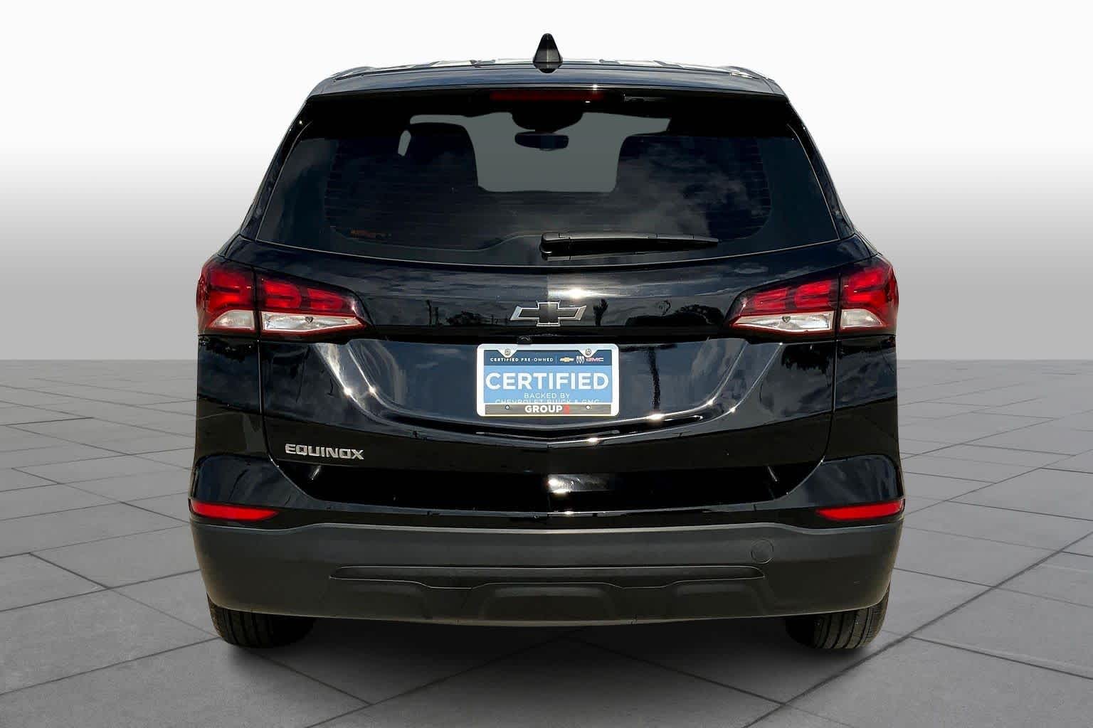 2024 Chevrolet Equinox LS photo 4