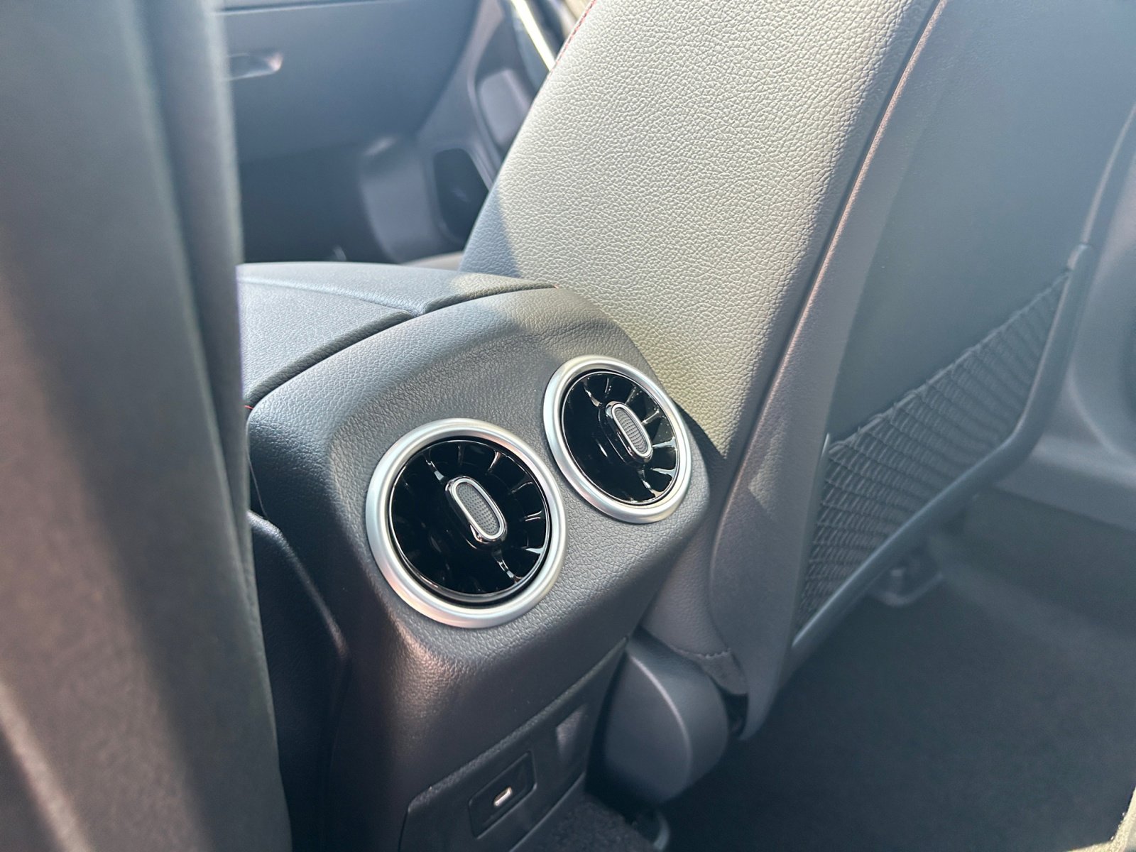 2026 Mercedes Benz CLA 250 4MATIC photo 19