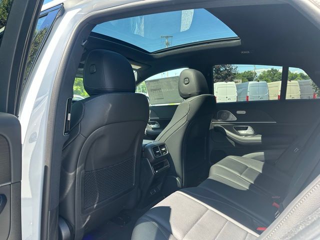 2025 Mercedes Benz GLE 450 4MATIC photo 17