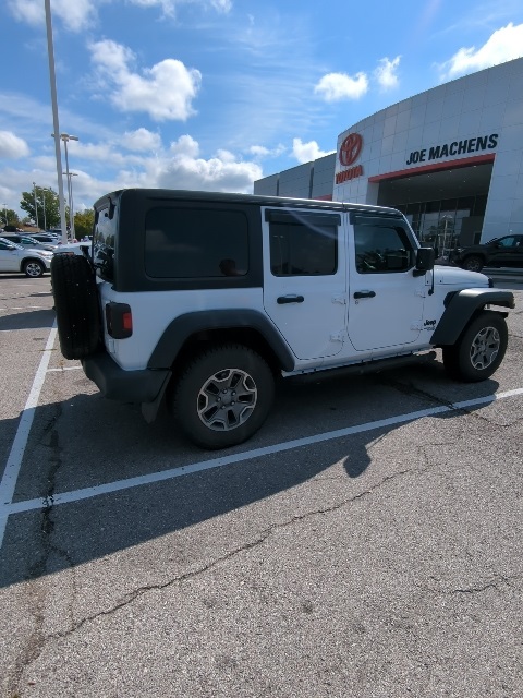 2021 Jeep Wrangler Unlimited Sport RHD photo 3