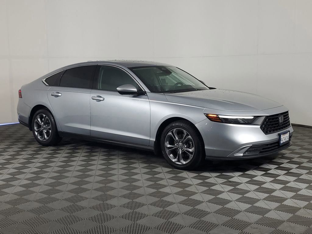 2023 Honda Accord EX photo 2