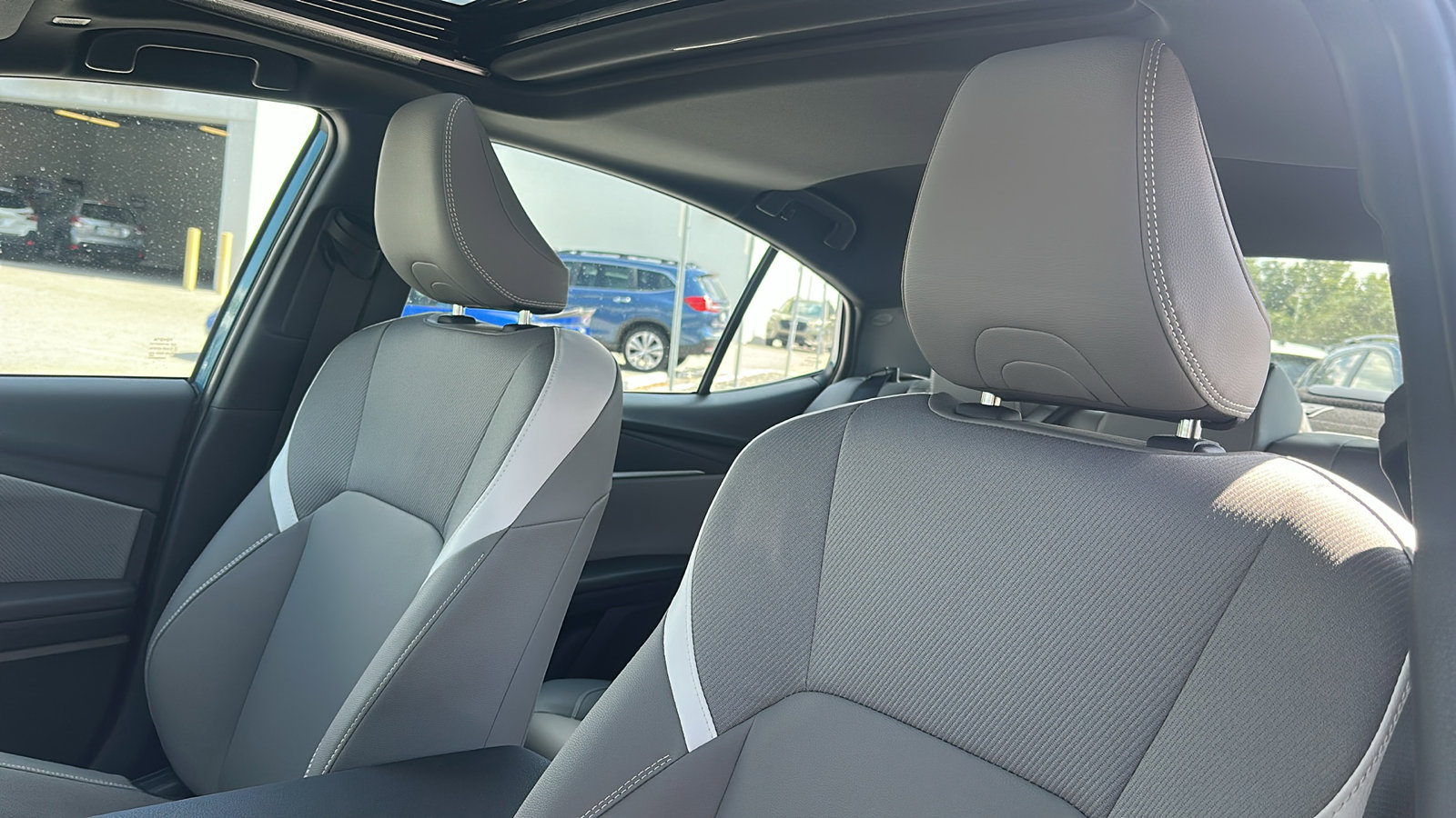 2025 Toyota Camry XLE photo 6