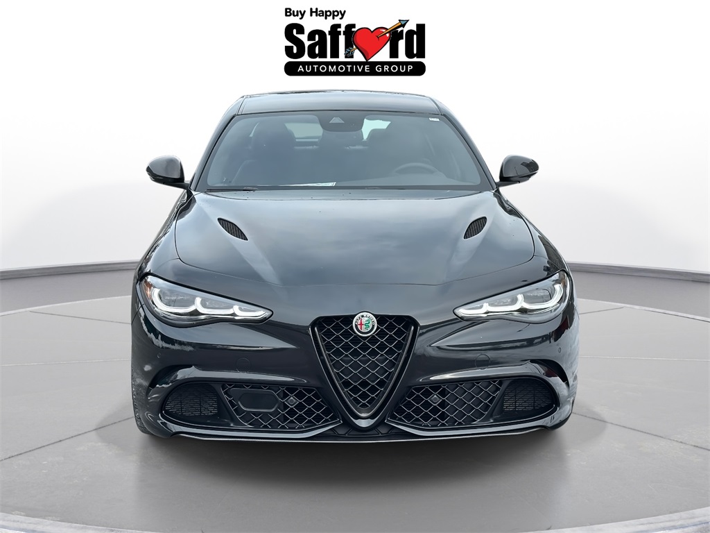 2024 Alfa Romeo Giulia Quadrifoglio photo 10