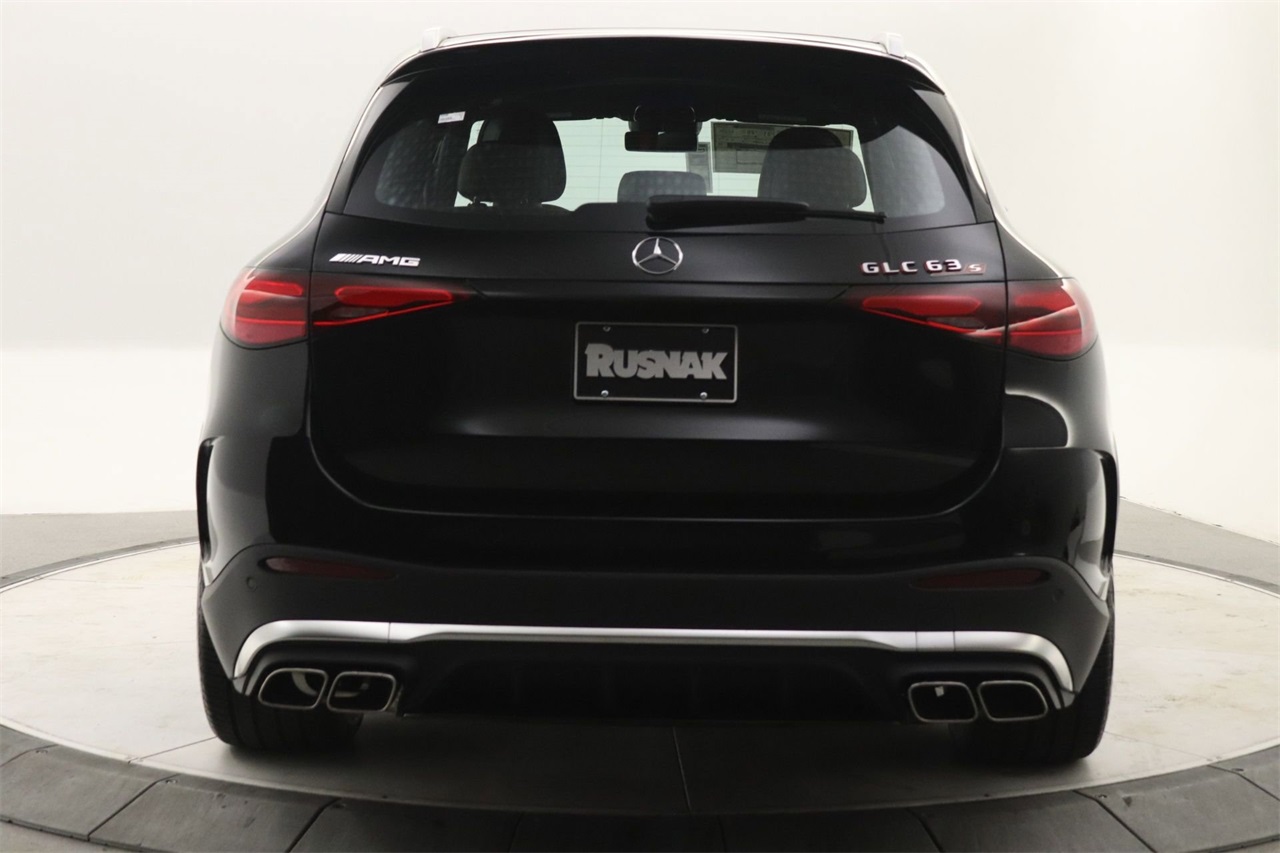 2025 Mercedes Benz GLC 63 AMG S E PERFORMANCE photo 2