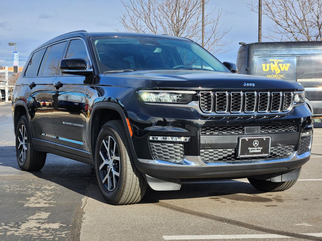 2023 Jeep Grand Cherokee L Limited's photo