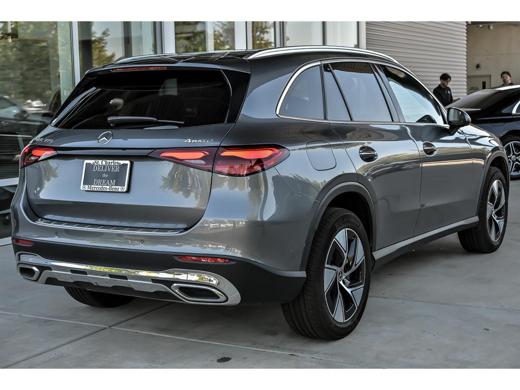 2023 Mercedes Benz GLC 300 4MATIC photo 4