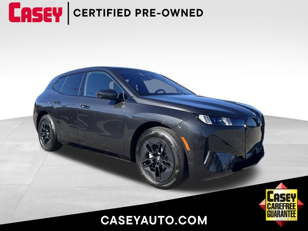 2026 BMW iX 45's photo