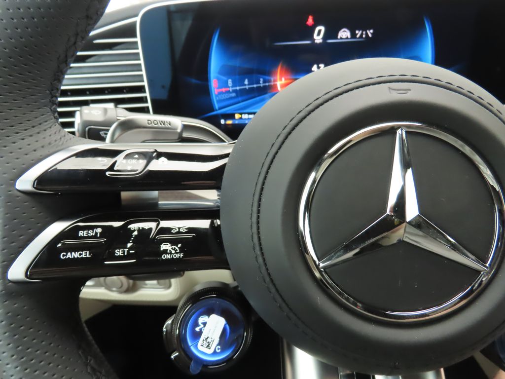 2026 Mercedes Benz GLE 53 AMG 4MATIC photo 7