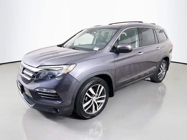 2018 Honda Pilot Elite photo 2