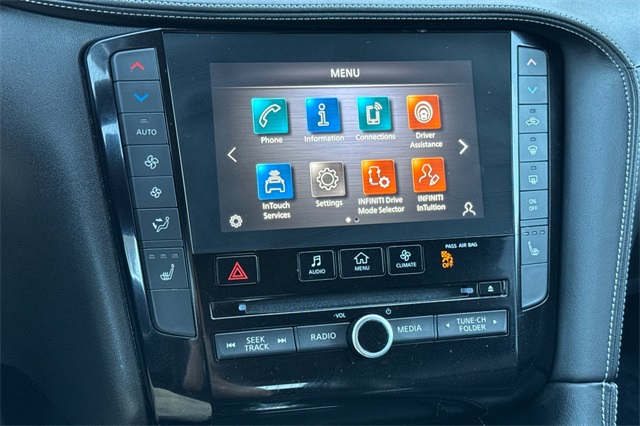 2022 Infiniti QX50 Luxe photo 22
