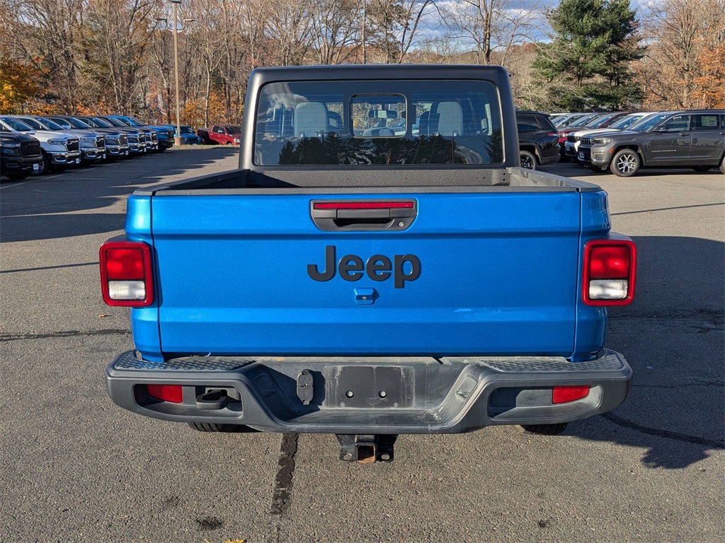 2024 Jeep Gladiator Sport photo 4