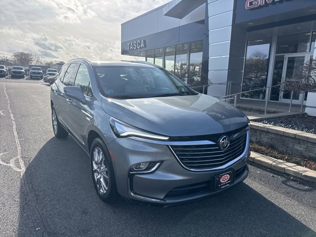 2023 Buick Enclave Premium's photo