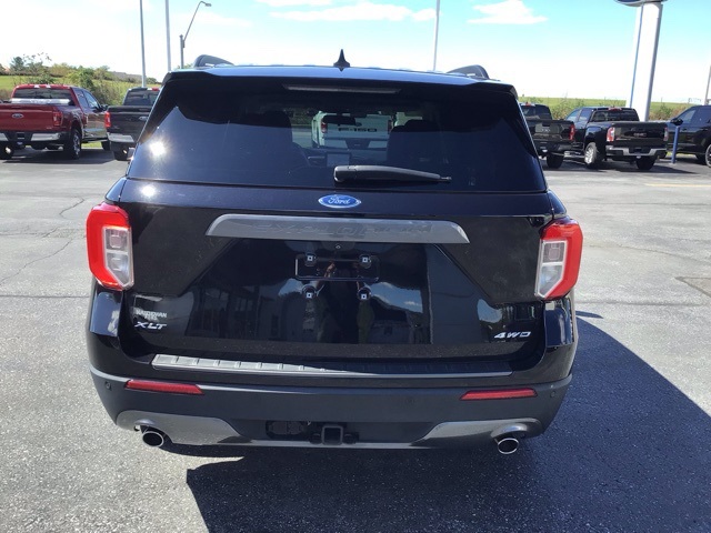 2022 Ford Explorer XLT photo 7