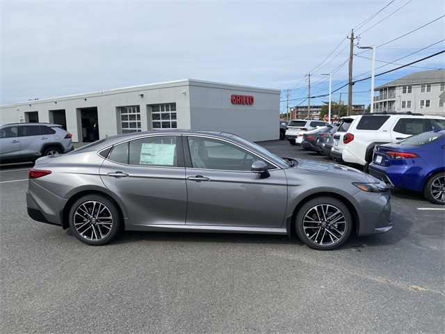 2025 Toyota Camry XLE photo 2