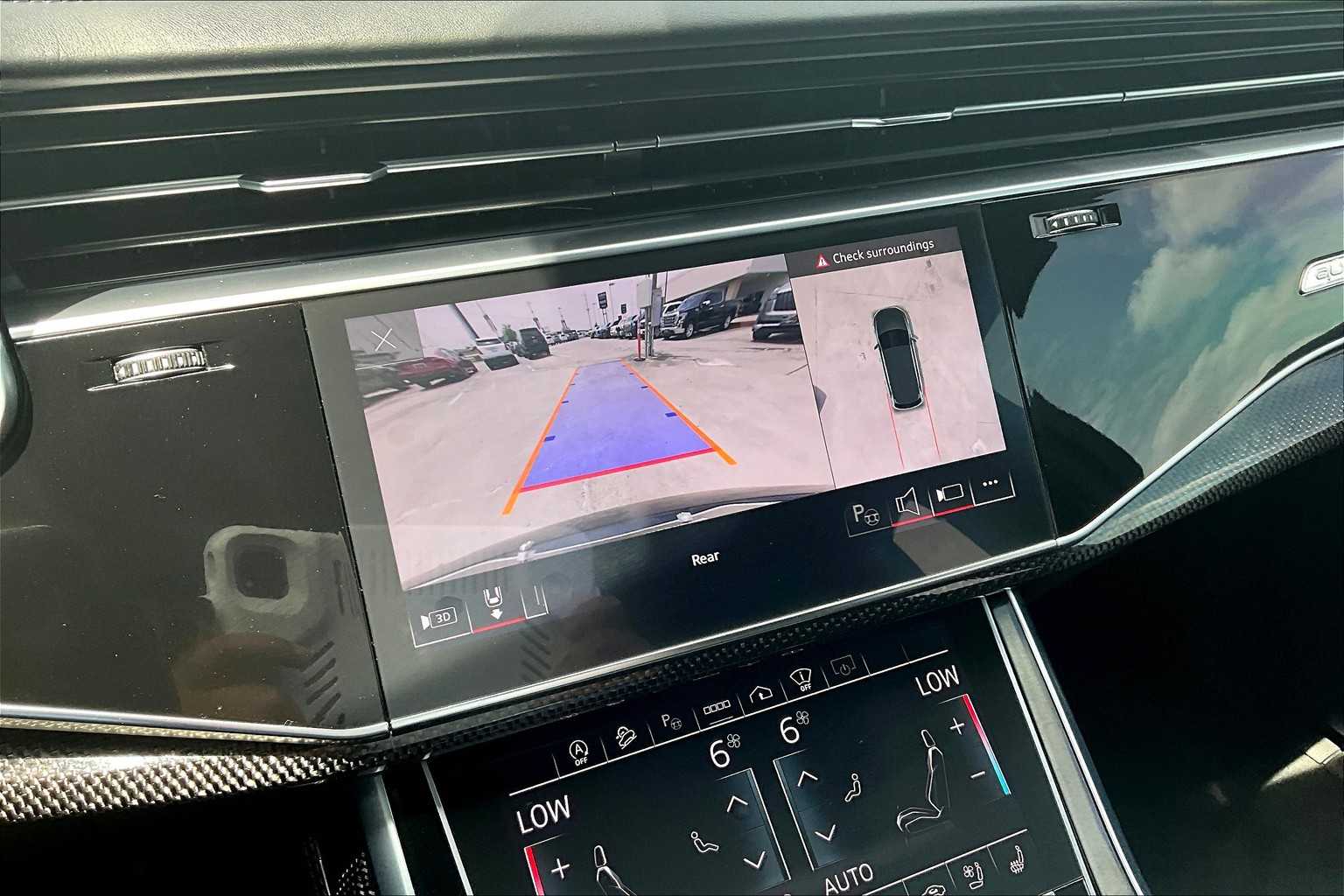 2023 Audi SQ7 Prestige photo 23
