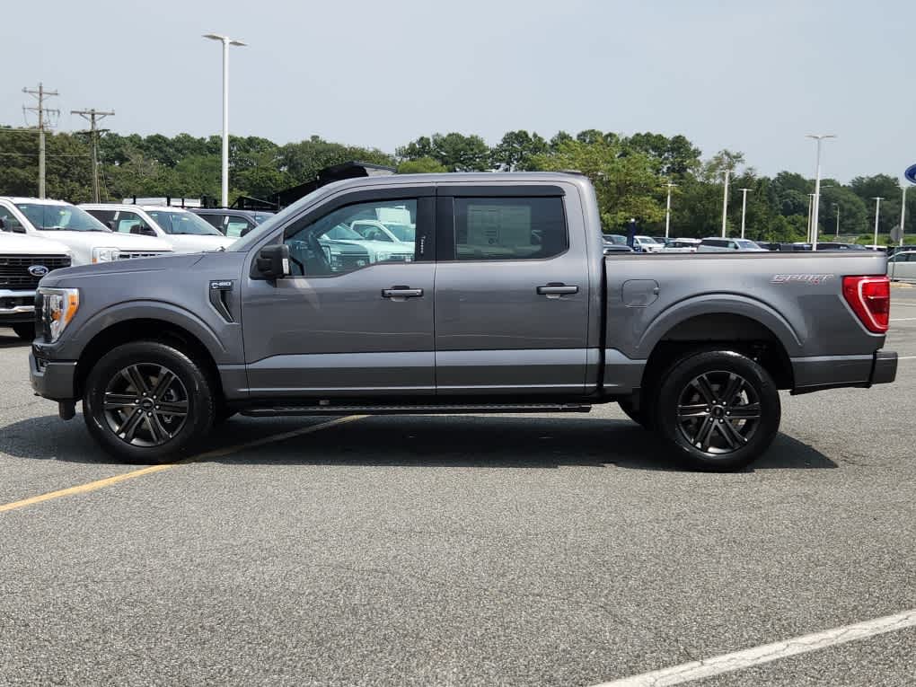 2022 Ford F-150 XLT photo 5