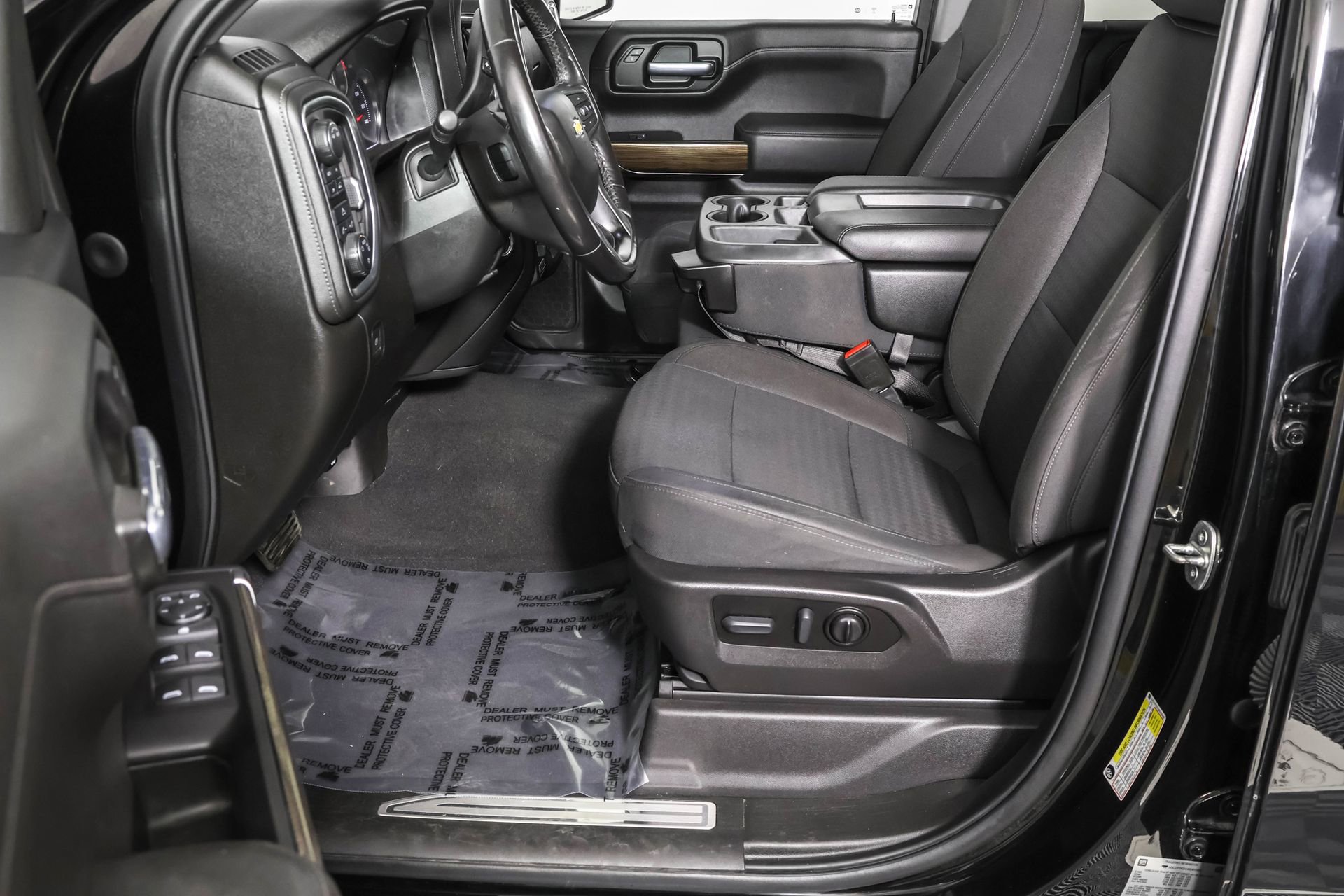 2021 Chevrolet Silverado 1500 LT photo 13