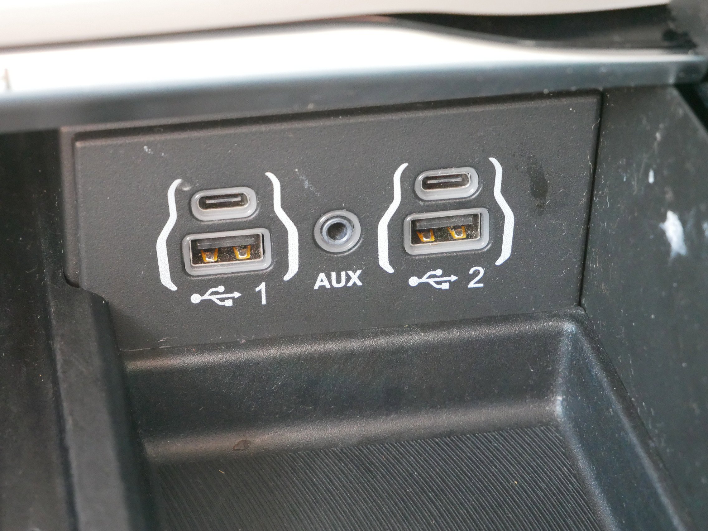 2022 Chrysler Pacifica Limited photo 24