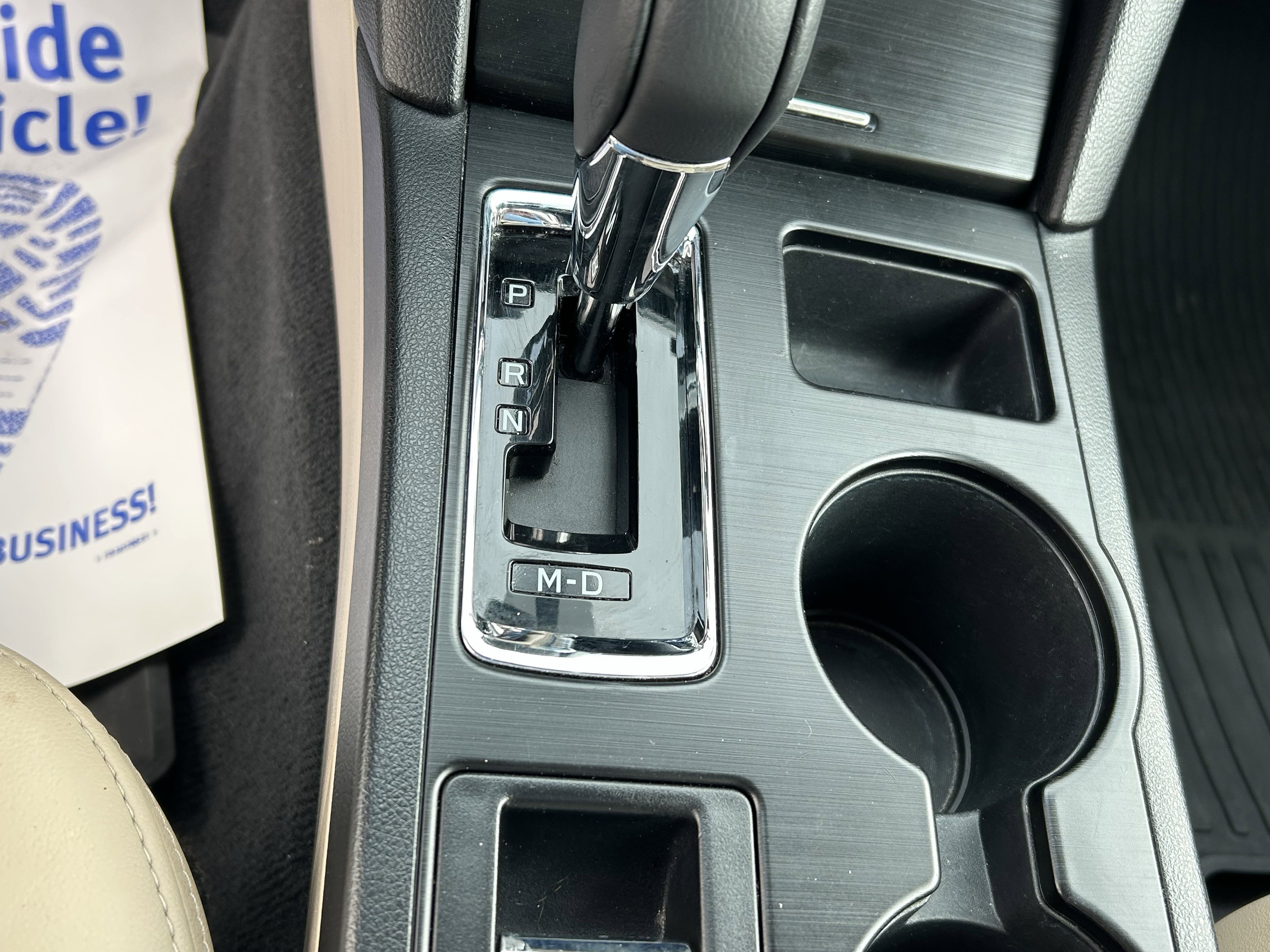 2018 Subaru Outback Limited photo 17