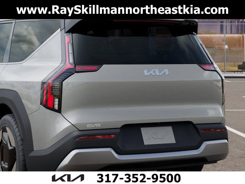 2026 Kia EV9 Light Long Range photo 12