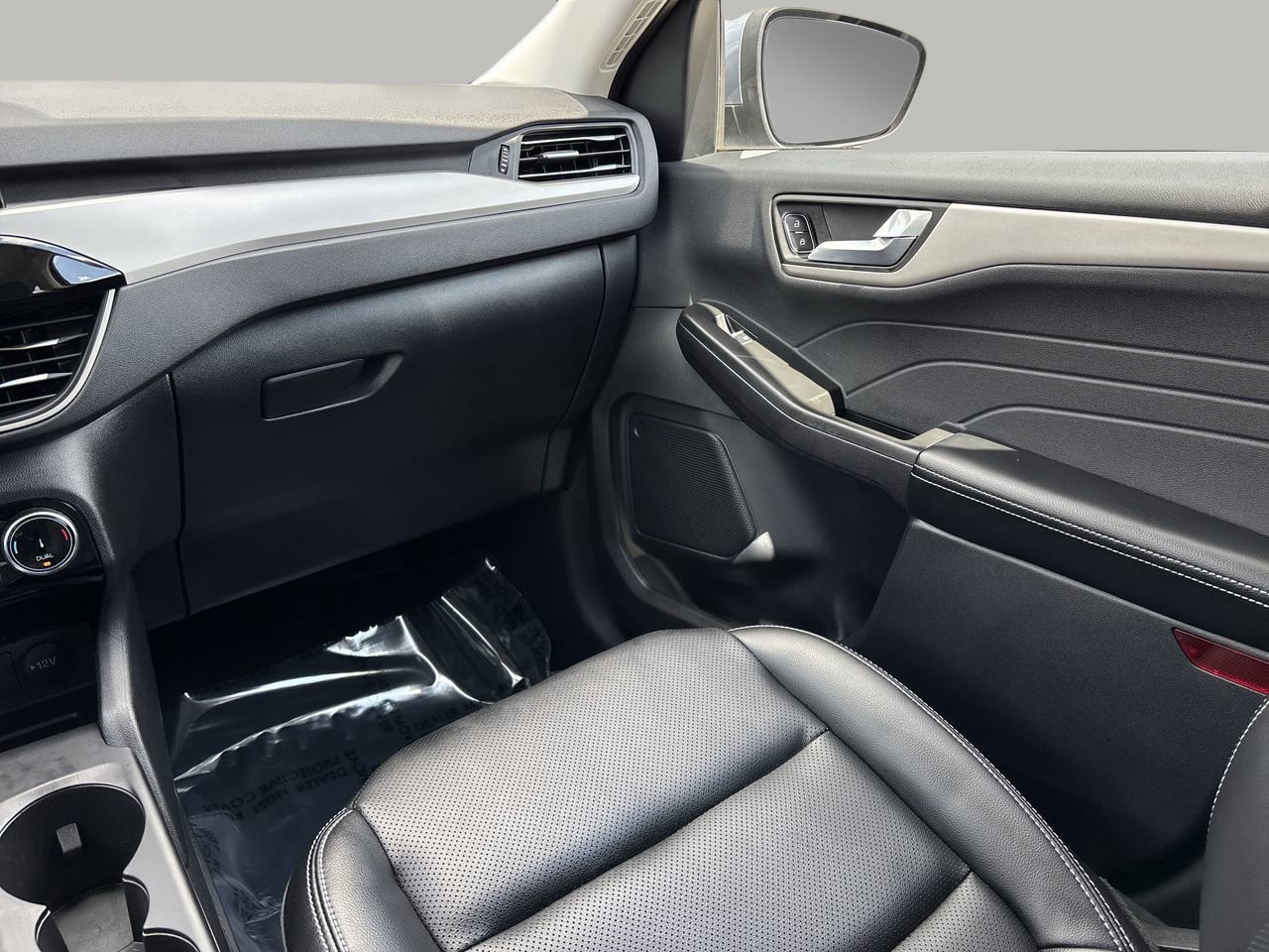 2022 Ford Escape SEL photo 15