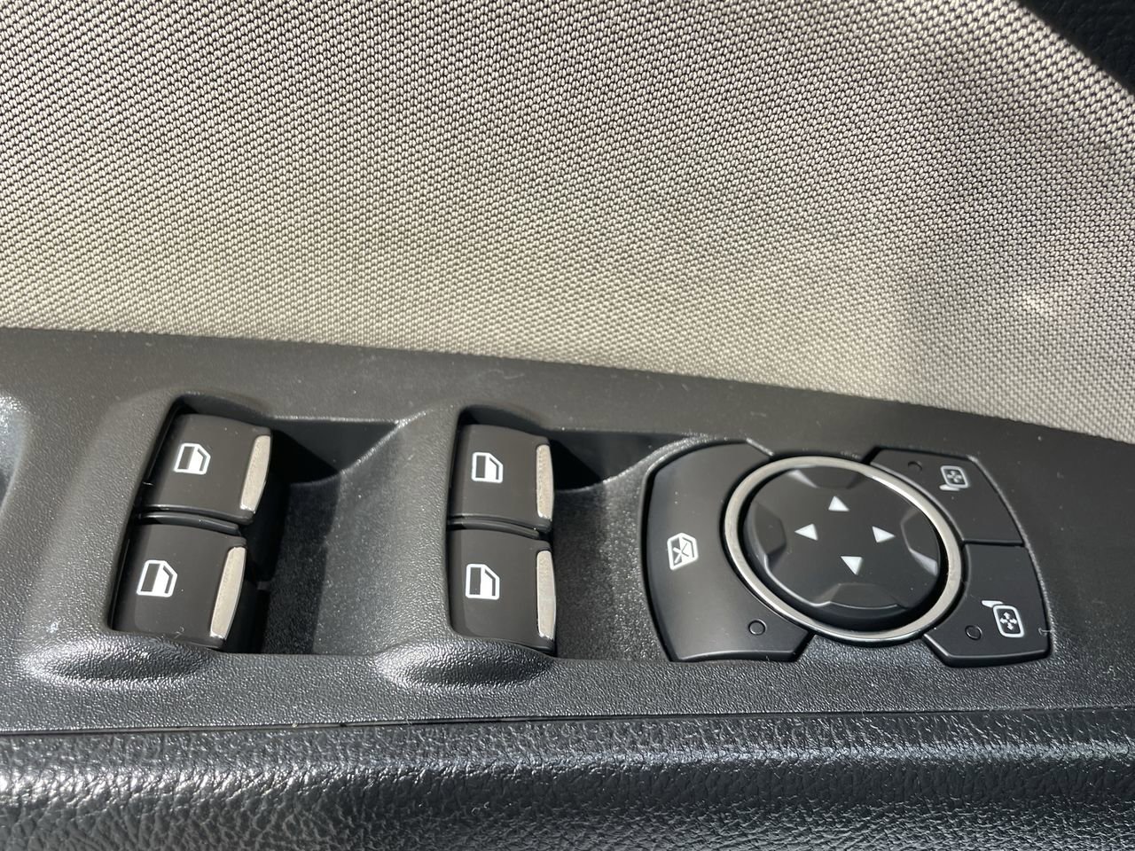 2018 Ford Fusion Hybrid S photo 14