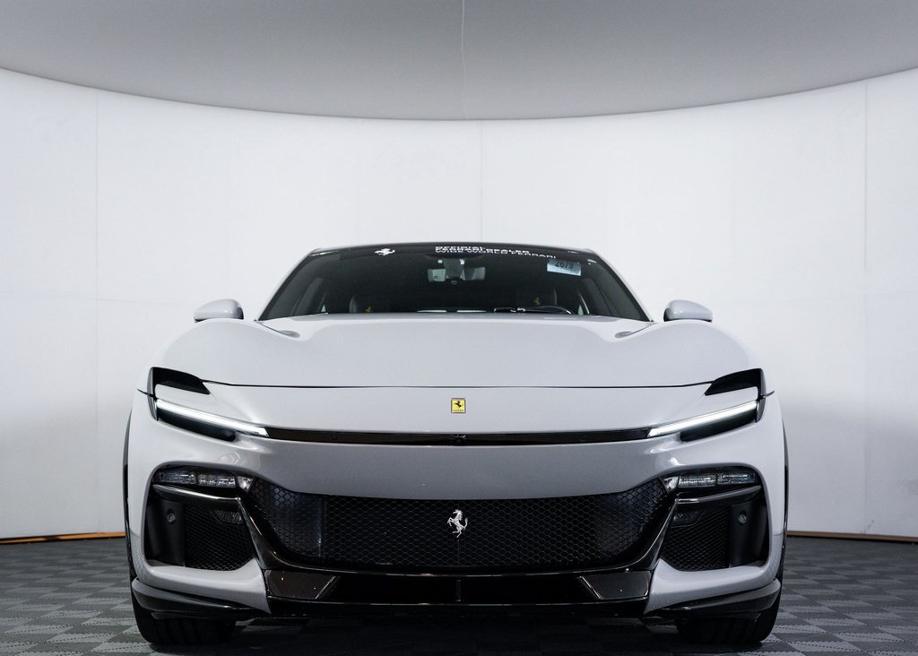 2025 Ferrari Purosangue Base photo 2