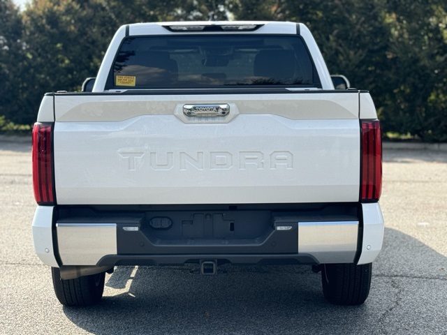 2023 Toyota Tundra Limited photo 4